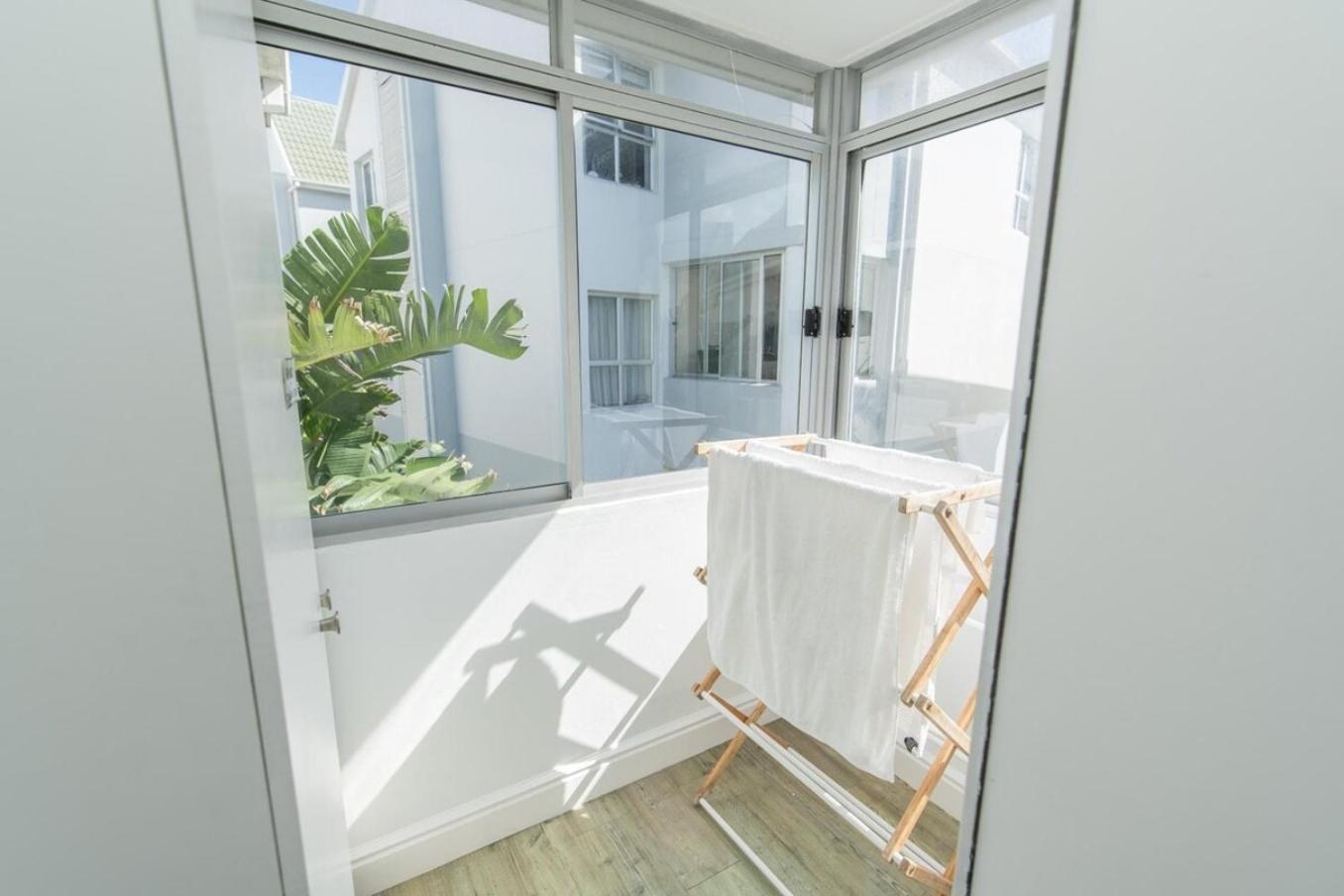 Luxury On The Beach ポート・エリザベス エクステリア 写真