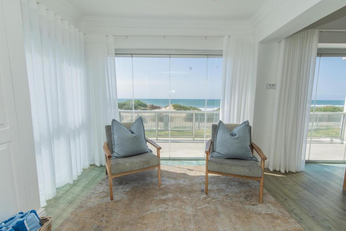 Luxury On The Beach ポート・エリザベス エクステリア 写真